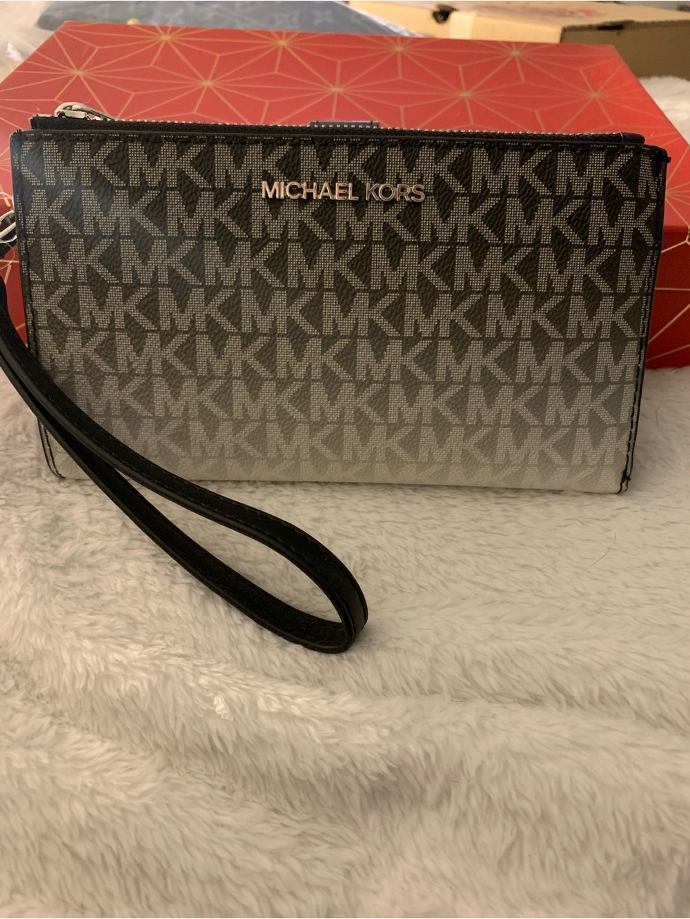 Michael Kors Black and Gray MK Signature Wristlet Clutch lightly used !